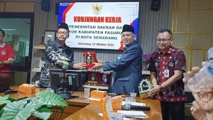 KUNJUNGAN KERJA FKUB KABUPATEN PASURUAN KE PEMERINTAH KOTA SEMARANG (JAWA TENGAH)